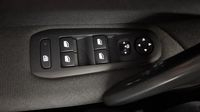 Peugeot 308 1.2 PureTech 130ch E6.3 S&S Allure — photo 26