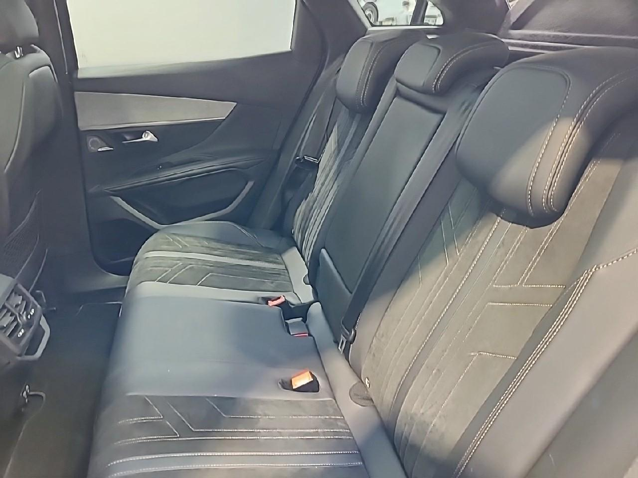 Peugeot 3008 bluehdi 130ch s&s eat8 gt pack — photo 13