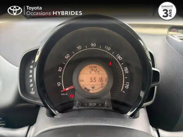 Toyota Aygo 1.0 vvt-i 69ch x-play 5p — photo 14