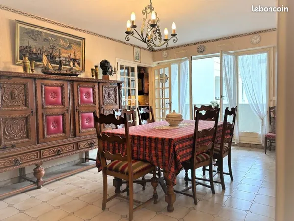 Appartement 5 pièces 95 m²