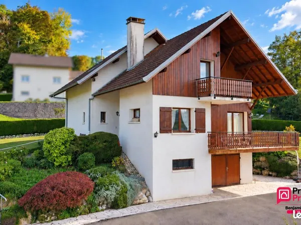Maison 7 pièces 165 m²