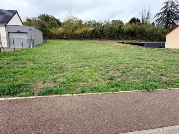 Terrain 572 m²