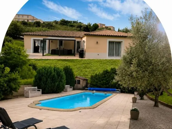 Villa 4 pièces 135 m²