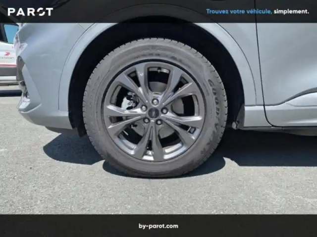 Ford Kuga 2.5 duratec 225ch phev st-line bva — photo 15