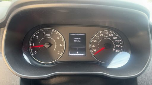 Dacia Duster 1.3 Tce 130 - Prestige – 2021 – 108396 km – Essence – Boîte Manuelle — photo 27