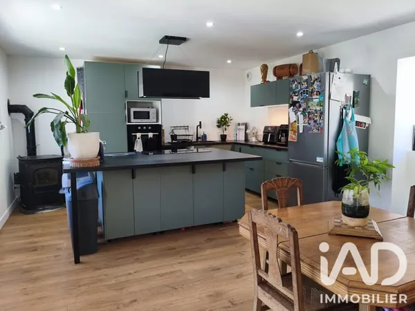 Maison 8 pièces 150 m²