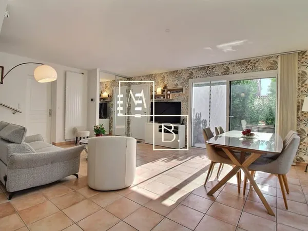 Montpellier, secteur La Martelle, Maison 4 pièces de 90m2 av