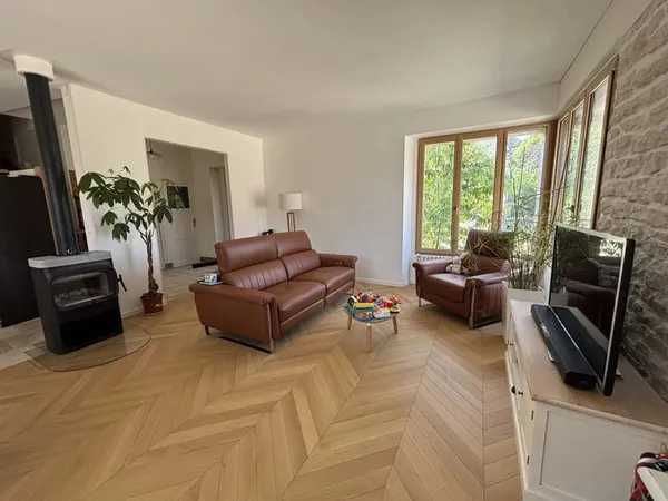 Maison 175 m² - 7 pièces avec dépendances