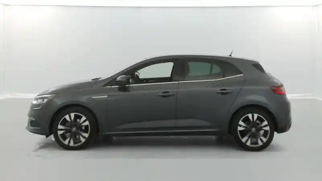 Renault Megane mégane iv berline tce 140 energy — photo 11