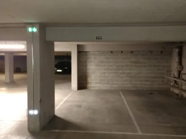 Loue parking