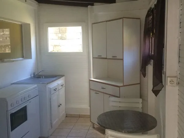 Bas de villa F2