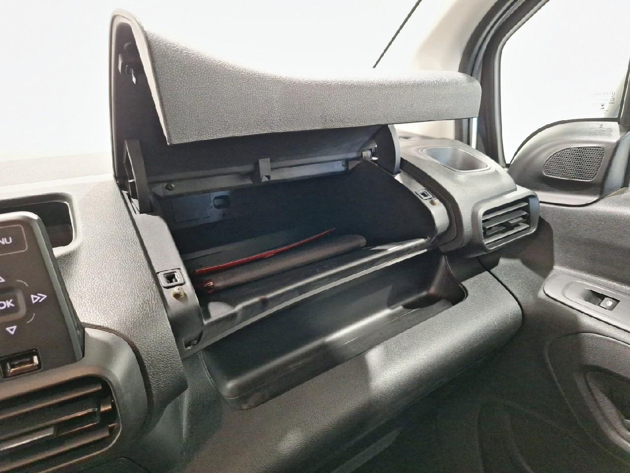 Citroën Berlingo van m 1000 bluehdi 100 s&s bvm6 club — photo 23