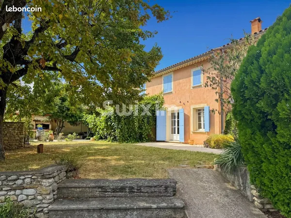 Propriété 11 pièces 368 m²