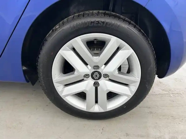 Renault Clio blue dci 100 ch gsr2 — photo 38