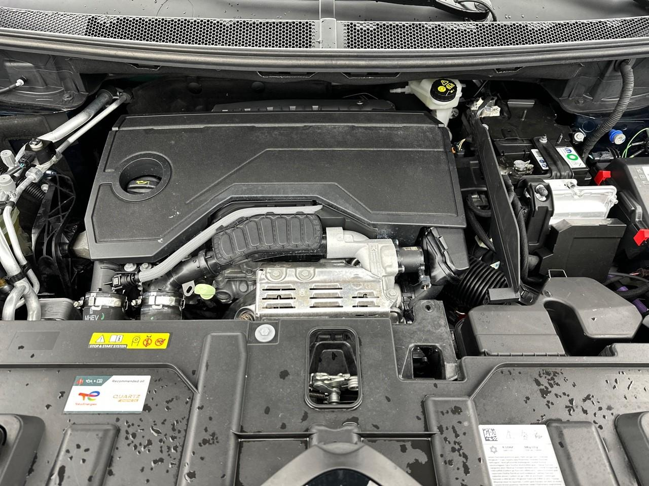 Citroën C5 Aircross hybride 136 e-dcs6 plus — photo 13