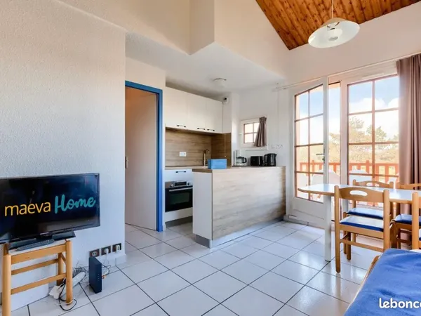 Appartement 1 chambre + coin cabine avec balcon vue lac - 34m² - Port Bourgenay - Location un ou plu