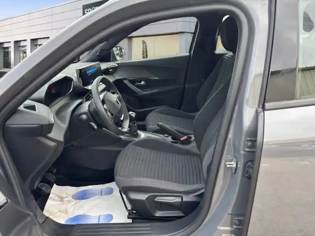 Peugeot 2008 puretech 100 s&amp;s bvm6 — photo 42