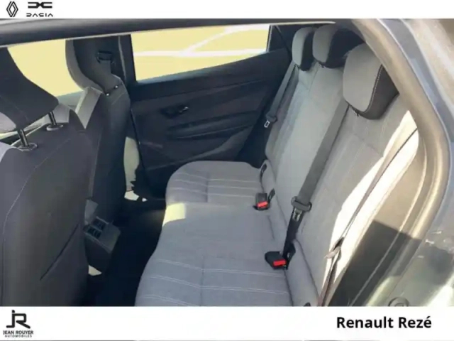 Renault Megane e-tech electric ev60 130ch evolution er super charge — photo 4
