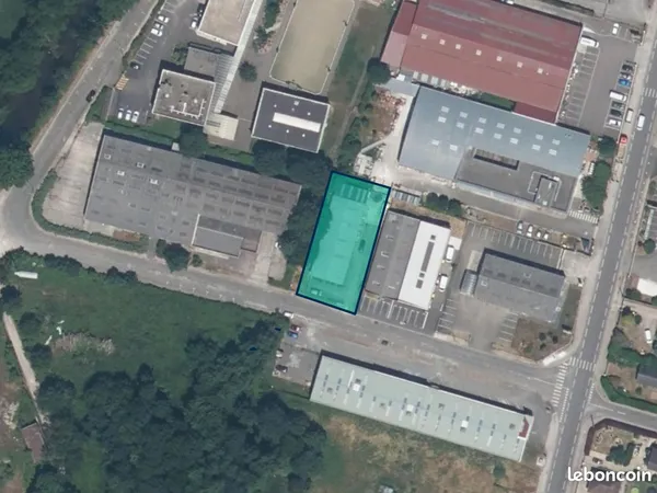 Local commercial 380 m² AUXERRE