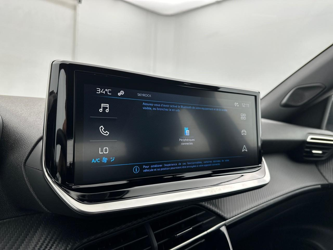 Peugeot 2008 100 s&s bvm6 style — photo 23