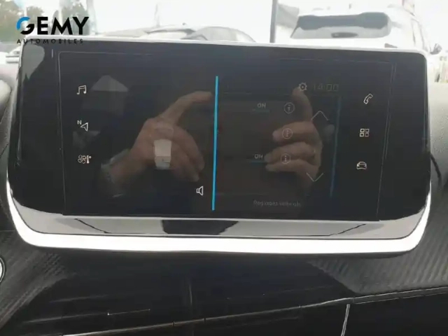 Peugeot 208 electrique 50 kwh 136ch — photo 23