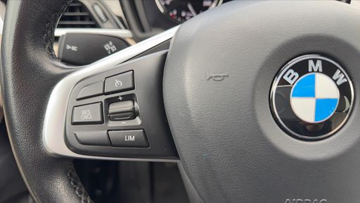 BMW X1 sDrive 16d 116 - Business Design – 2020 – 135700 km – Diesel – Boîte Manuelle — photo 7