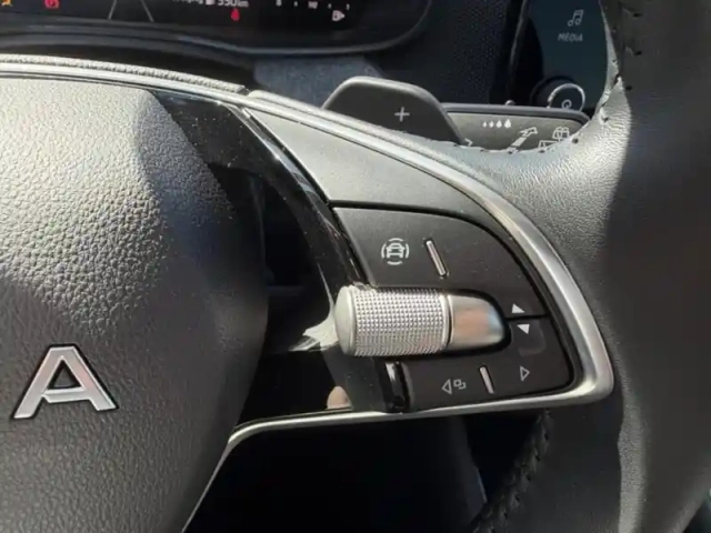 Skoda Kamiq 1.0 tsi evo 2 116ch selection — photo 15