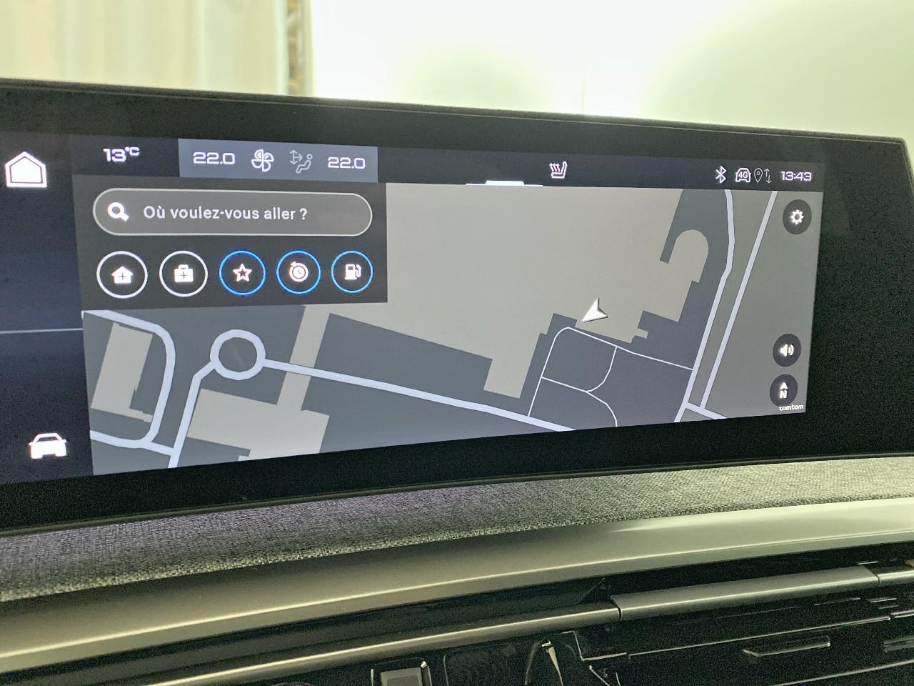 Peugeot 3008 hybrid 145 e-dcs6 gt — photo 16