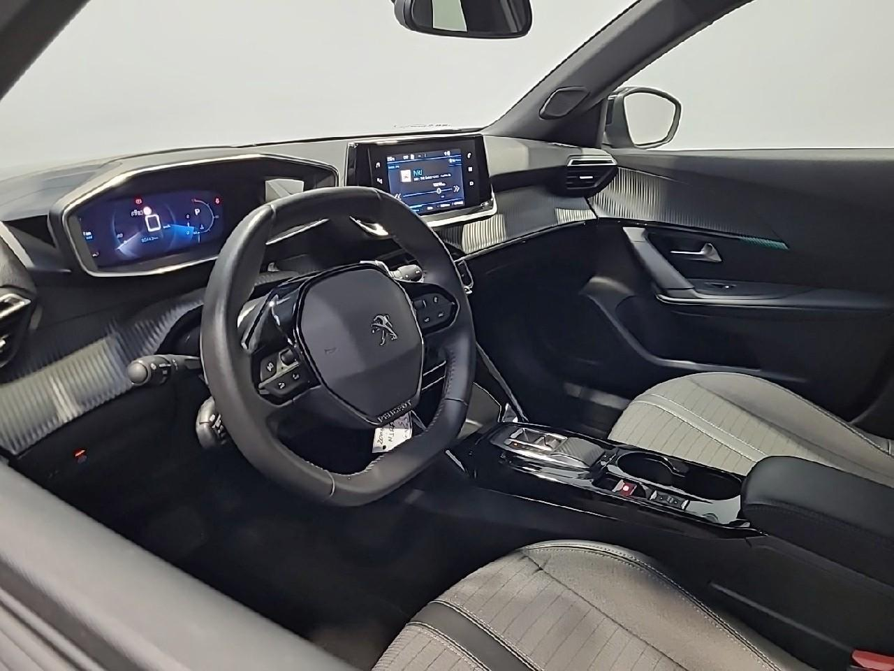 Peugeot 2008 bluehdi 130 s&s eat8 allure pack — photo 9