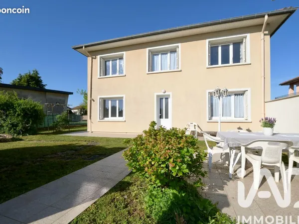 Maison familiale 6 pièces 140 m²