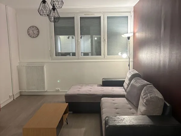 Appart T3 65m2 Lumineux Agréable 3ème/10 - Chauffage collectif inclus - Meublé