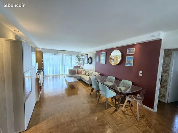 T4 97 m² balcon 13 m² - Lodi / Castellane - Marseille 6e