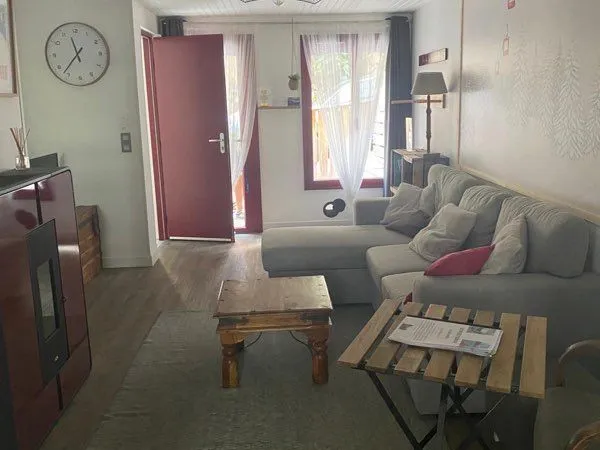 Appartement en duplex rénové 59m2 avec terrasse