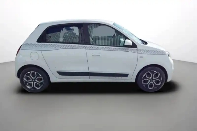 Renault Twingo iii sce 65 - 21 — photo 6