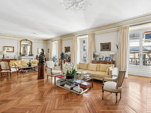 Appartement 5 pièces 285 m²