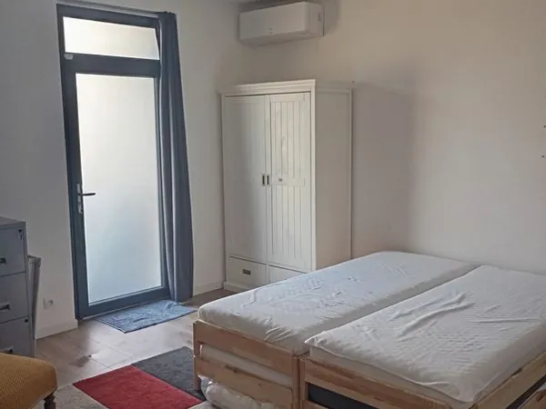 Très grande chambre étudiante