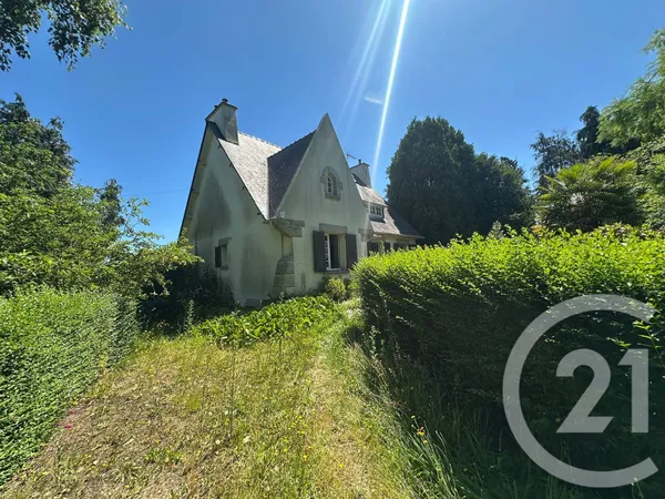 Maison 5 pièces 240 m²