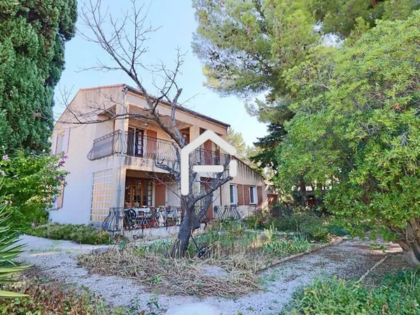 Villa 8 pièces 155 m²