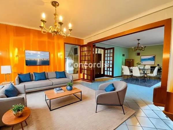 Maison 6 pièces 164 m²