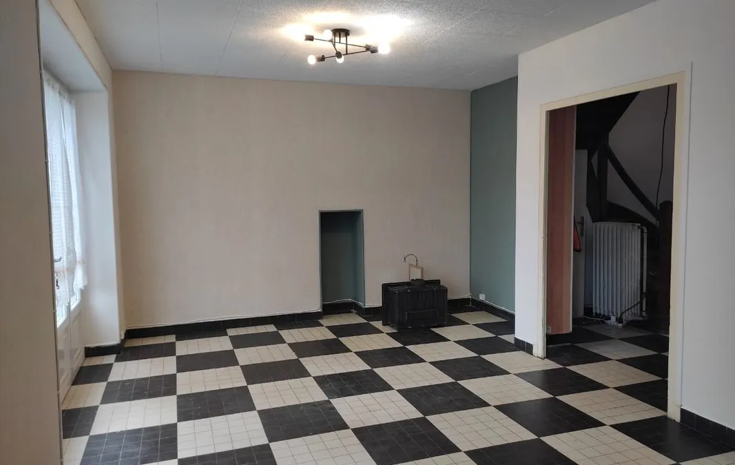 Photo 1