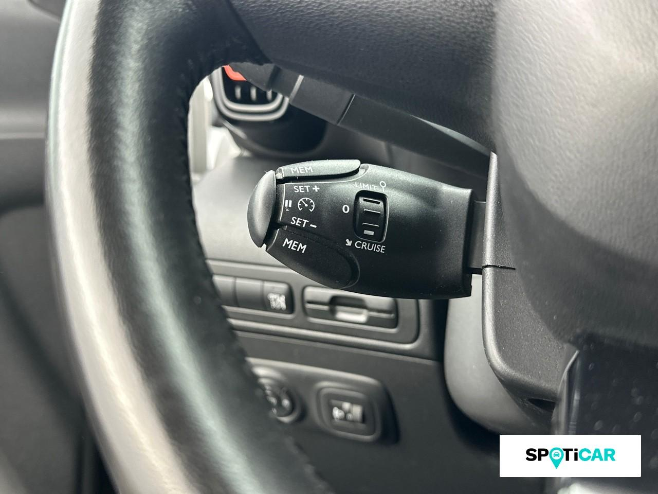Citroën C3 Aircross puretech 110ch s&s shine — photo 18