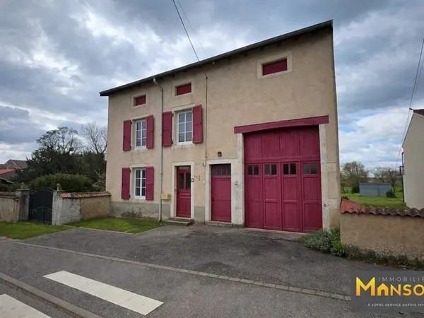 Courbessaux -Maison indépendante avec grand terrain, terrasse p