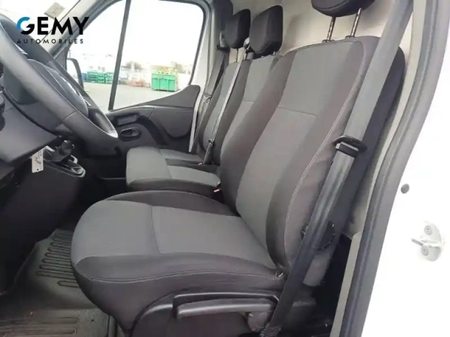 Renault Master fgn trac f3500 l2h2 blue dci 135 — photo 9