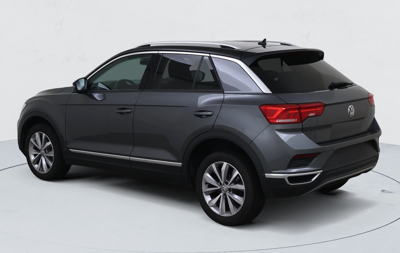 Volkswagen T-Roc — photo 2