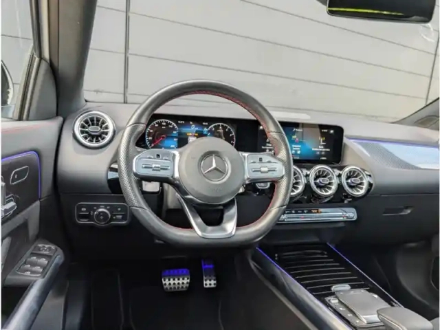 Mercedes Gla 200 — photo 32