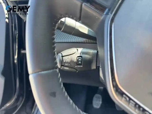Peugeot 2008 puretech 100 s&amp;s bvm6 — photo 16