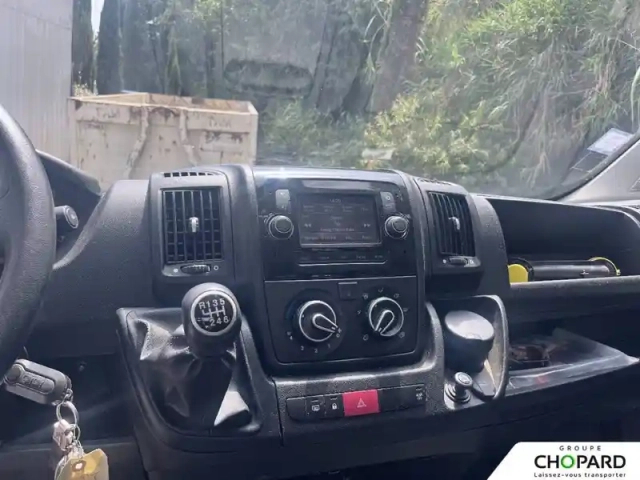 Citroën Jumper chassis cab 35 l2 bluehdi 120 s&amp;s bvm6 — photo 13