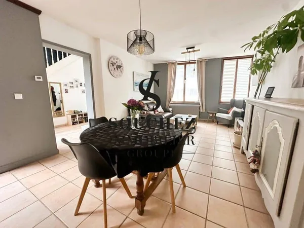 Maison 5 pièces 117 m²