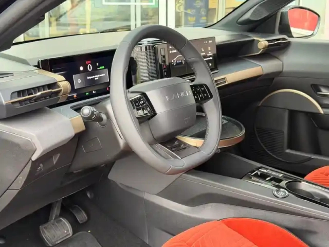 Lancia Ypsilon elettrica 156ch 54kwh lx 4cv (certinergy 6000? déduit) — photo 14