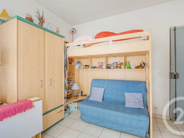 Studio 1 pièce 11 m²